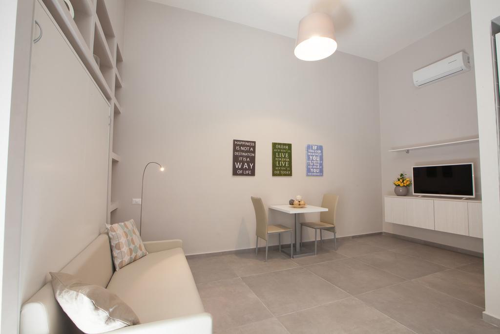Bovio Prestige Apartments Naples Luaran gambar